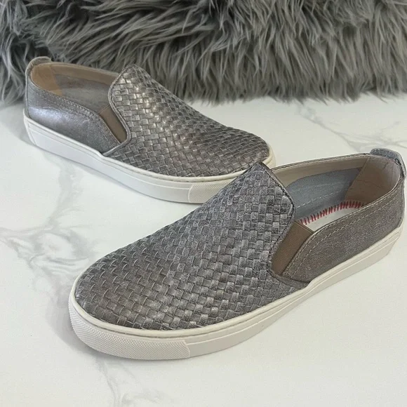THE FLEXX  women’s gray leather woven slip on sneakers size 6 - Picture 2 of 9